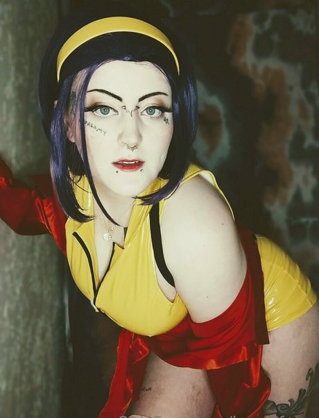 lovelyfawn high quality model photo