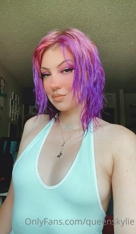 queenskylie pornstar xxx image