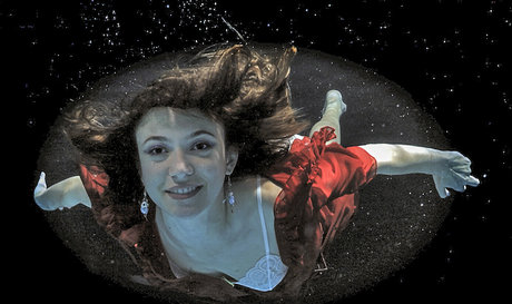 blonde curvy onlyfans nudes images