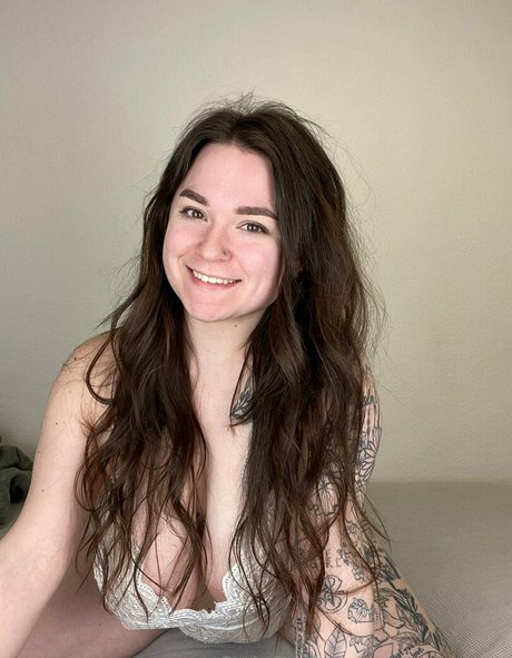 Cumnrise porn model archive