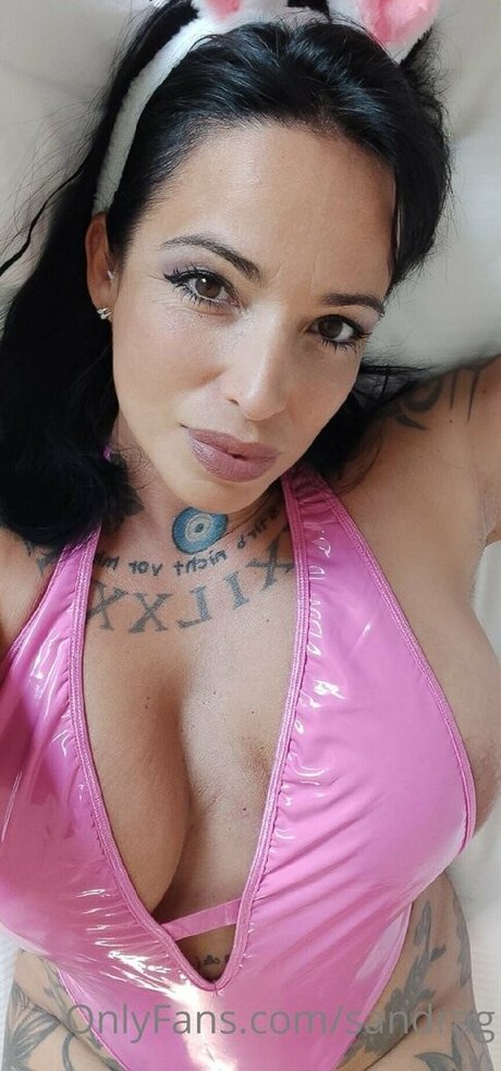 sandrag model erotic picture