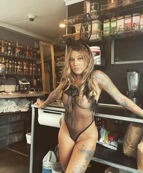 Sally Villagomez adult actress galleries