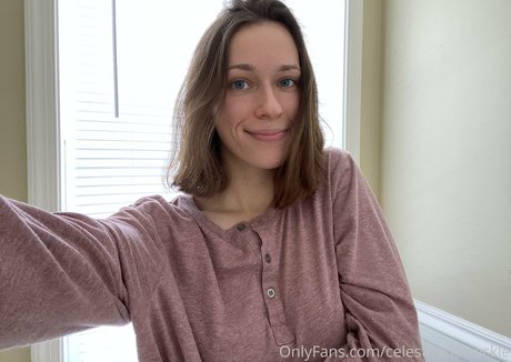 blonde cougar onlyfans hot naked pic