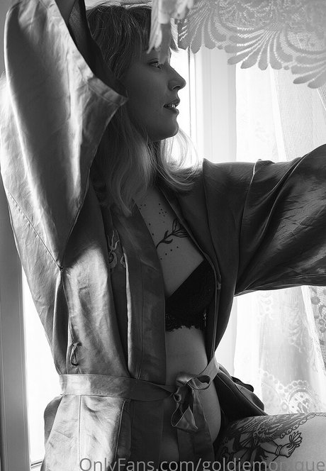 goldiemonique exclusive star images