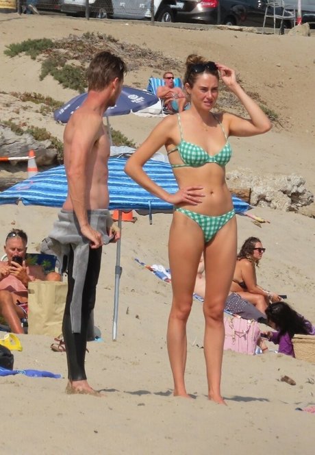 Shailene Woodley hot pornstar picture