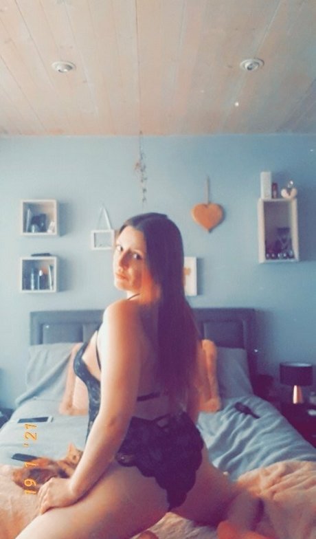 juicyjaynexoxo model free img