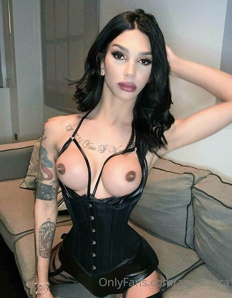 agathalira high quality pornstar pics