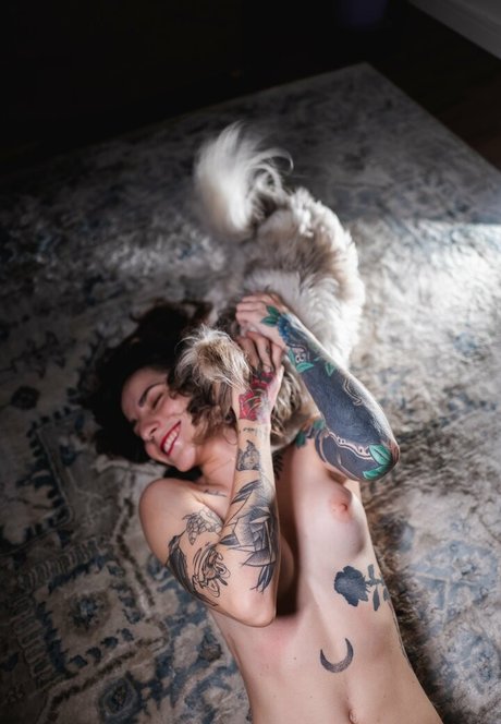 Thata pornstar nude picture