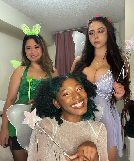 Reema Rochelle star erotic image