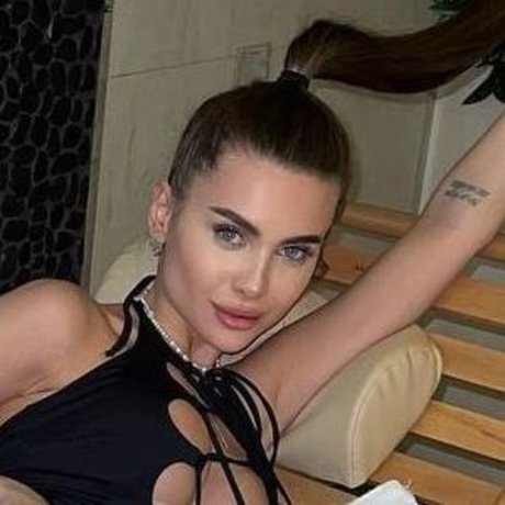 tinamayer star best picture