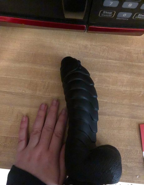 rachie4free model hot image