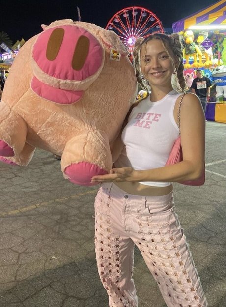 Luna Montana pornstar top images