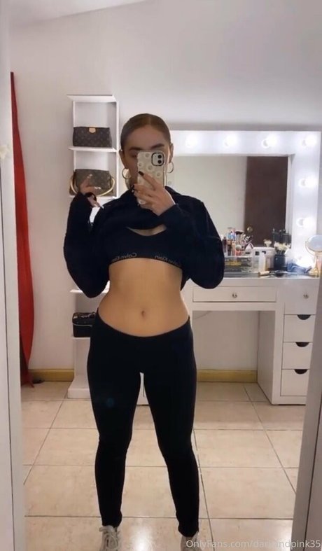 darkandpink35 star top archive