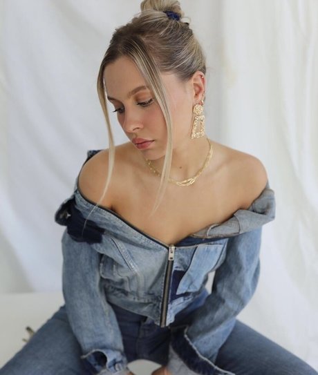 Natasha Bure free model galleries