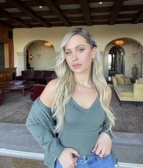 Natasha Bure xxx actress pics