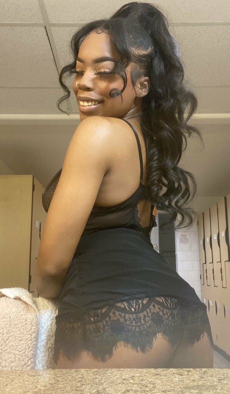 htxriri pornstar naked photos