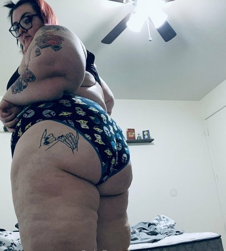 ambergenovese perfect model archive