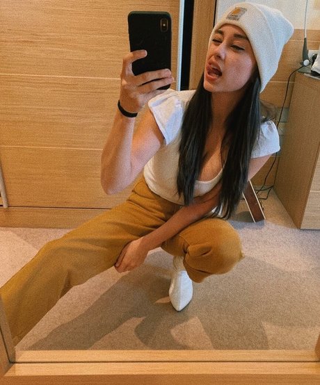 Yvette Monreal star pretty img