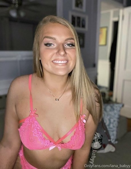 lana babyy star perfect image