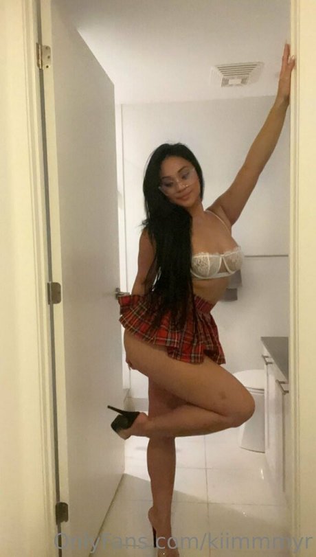 Kiimmmyr pornographic actress galleries