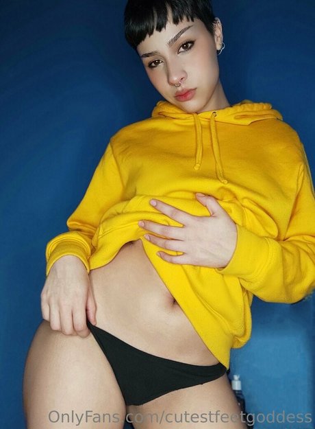 cutestfeetgoddess art pornstar img