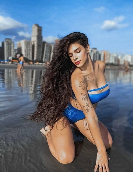 Linda De Morrer pornographic model pics