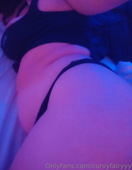 curvyfairyyy profile pic
