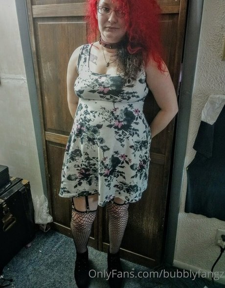 bubblyfangz star beautiful pics