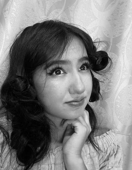 ooficialanie beautiful model photos