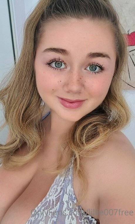 lillie007free pornstar adult pictures