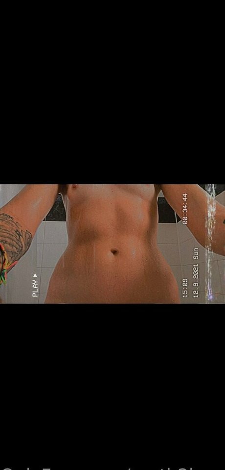 earth2hannahh pornstar galleries