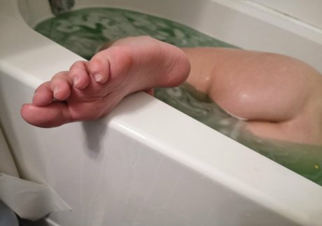 kind state adult model photo