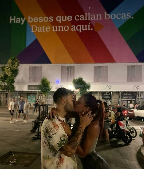 Gatina 22 nudes model picture