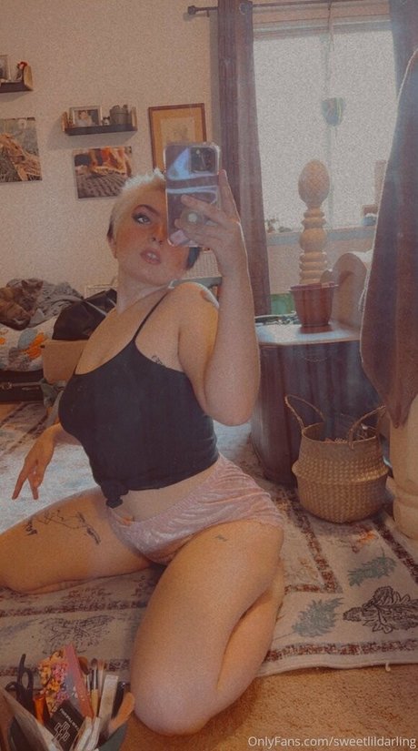 sweetlildarling star exclusive image