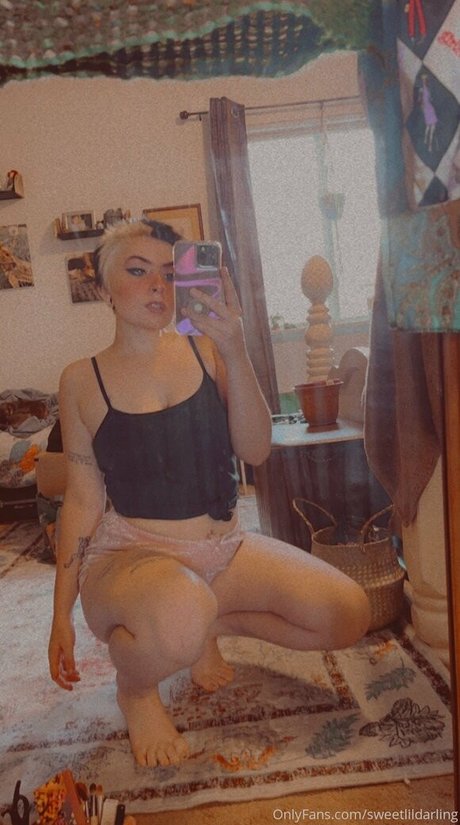 sweetlildarling pornstar photos