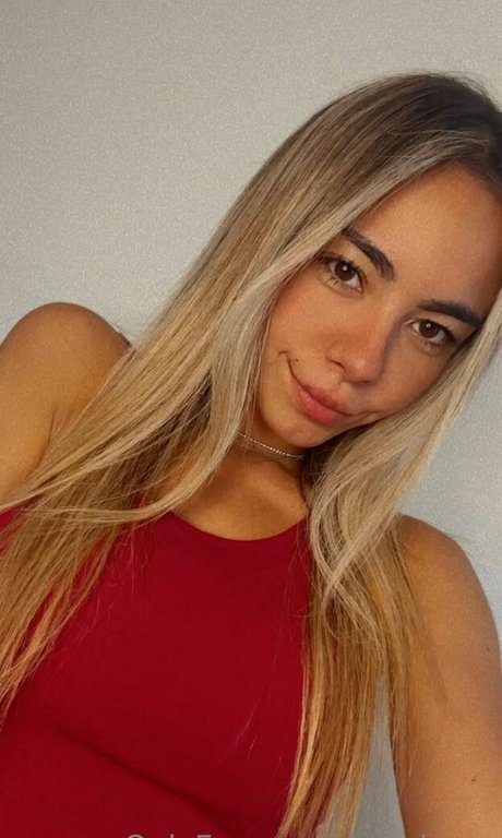 steplover model top picture