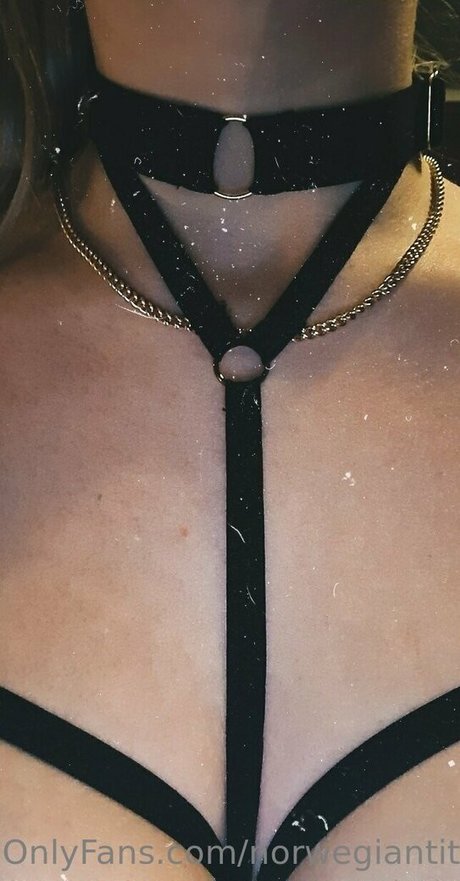 norwegiantittiess exclusive pornstar image