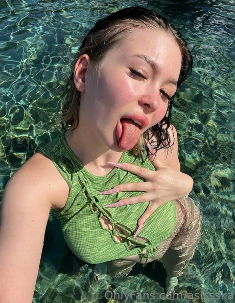 asissska erotic star photo