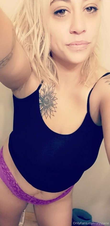 alyyjane xxx model galleries