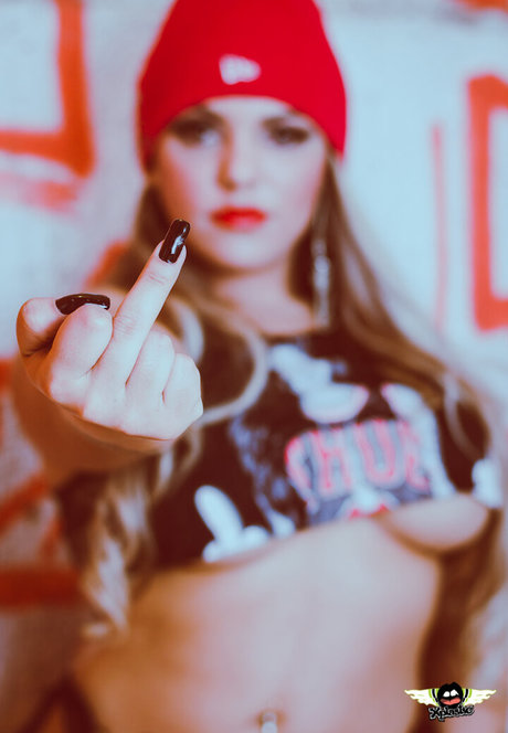 Carine Ivankio art star images