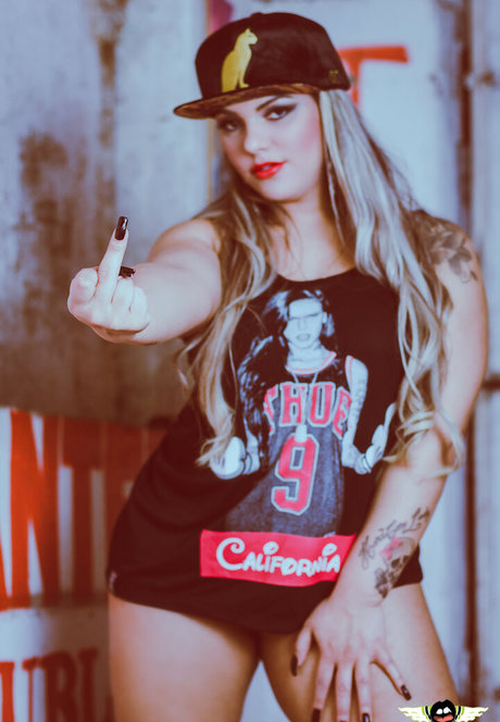 Carine Ivankio free pornstar archive