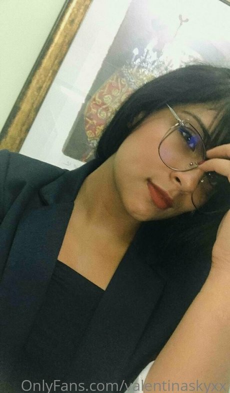 valentinaskyxx thumbnail