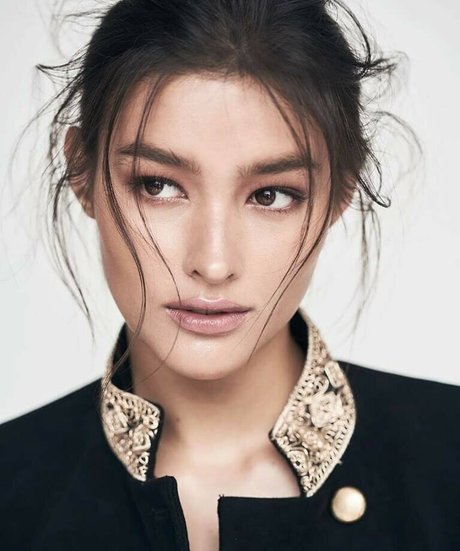 Liza Soberano model exclusive photo