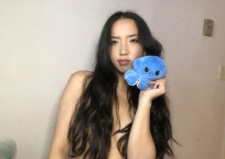 woxbox exclusive actress pictures