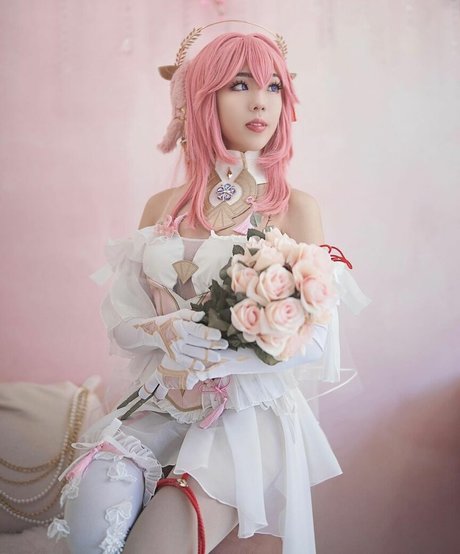 Kyatorin nude actress image