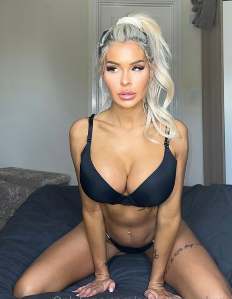 amberroseee111 pretty star pics