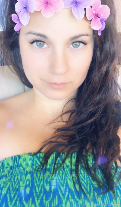 toridanyels model nudes picture