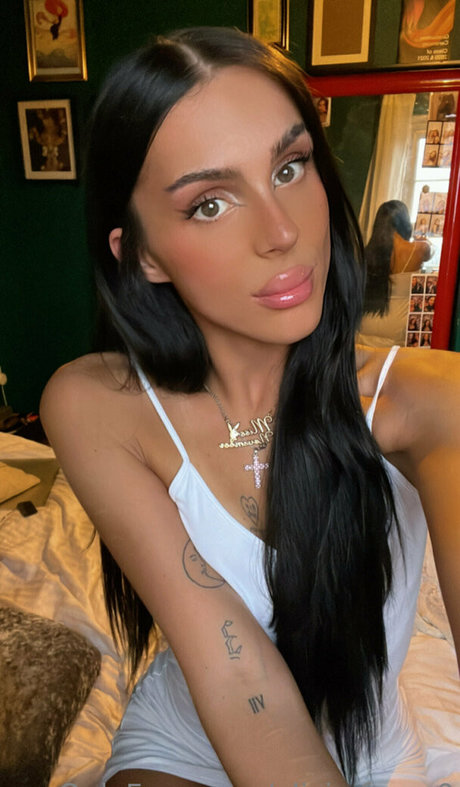 alicia freee0 pretty pornstar picture