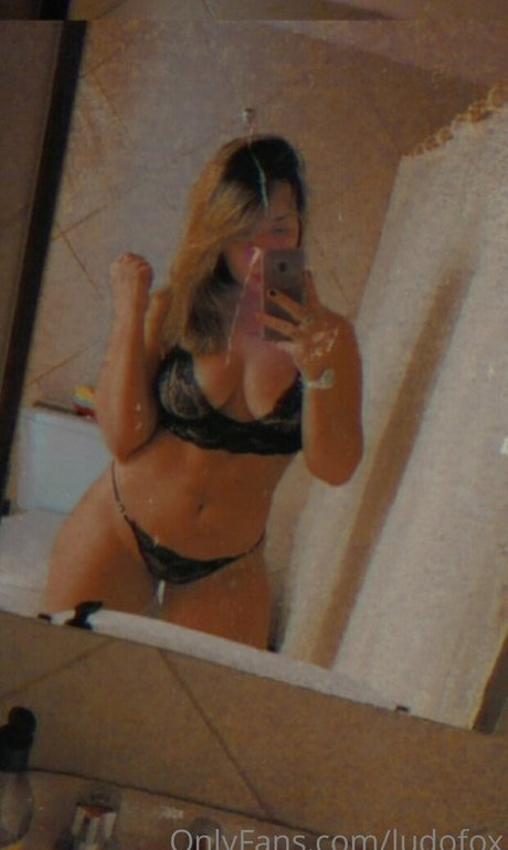 ludofox model xxx images