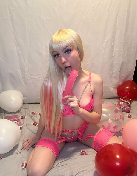 k eliz1 pornstar nude image